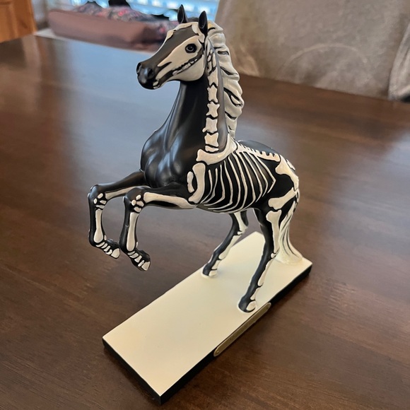 The Trail of Painted Ponies - Midnight Glow Edition #1E 0,563 - Picture 4 of 9